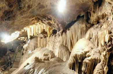 Grotta del Vento in the centre of the Garfagnana